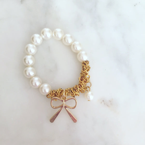WHITE BEAD BOW BRACELET - Purple Lily